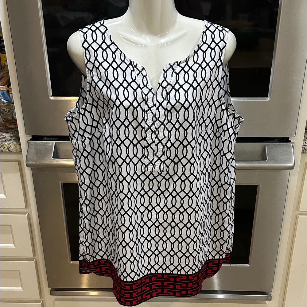 Croft & Barrow Black and White Sleeveless Blouse
